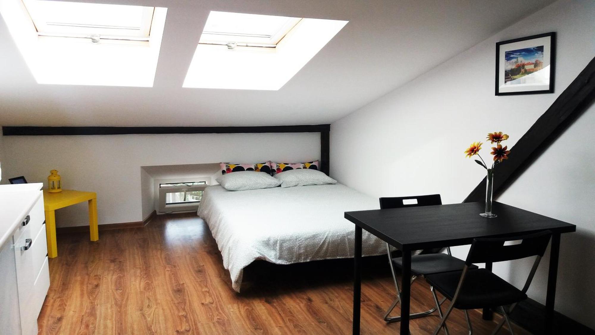 Nice Attic Studio Close To Old Town Air Conditioning - Klimatyzacja Krakow Exterior photo